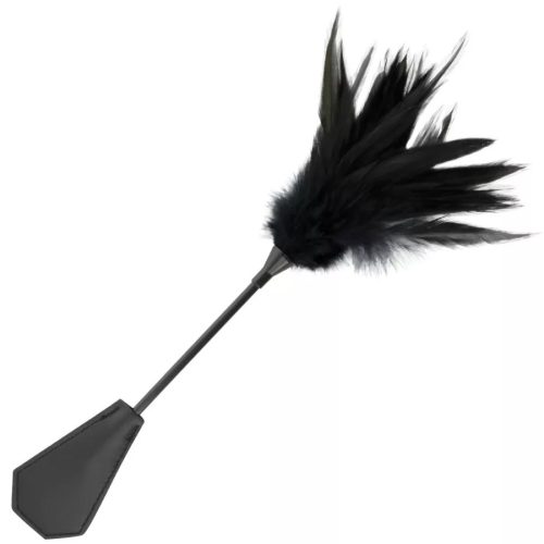 Fouet à plumes noires – cosmétique intime de qualité