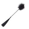 Duster + fouet noir – cosmétique intime de qualité