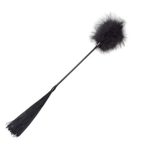 Duster + fouet noir – cosmétique intime de qualité